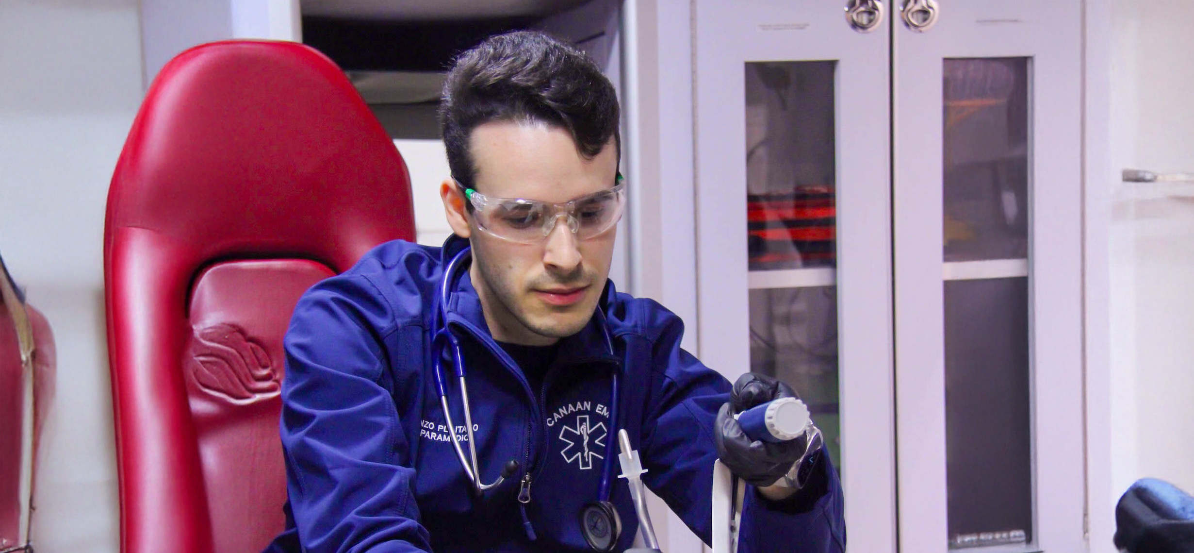 Paramedic1copy.jpg